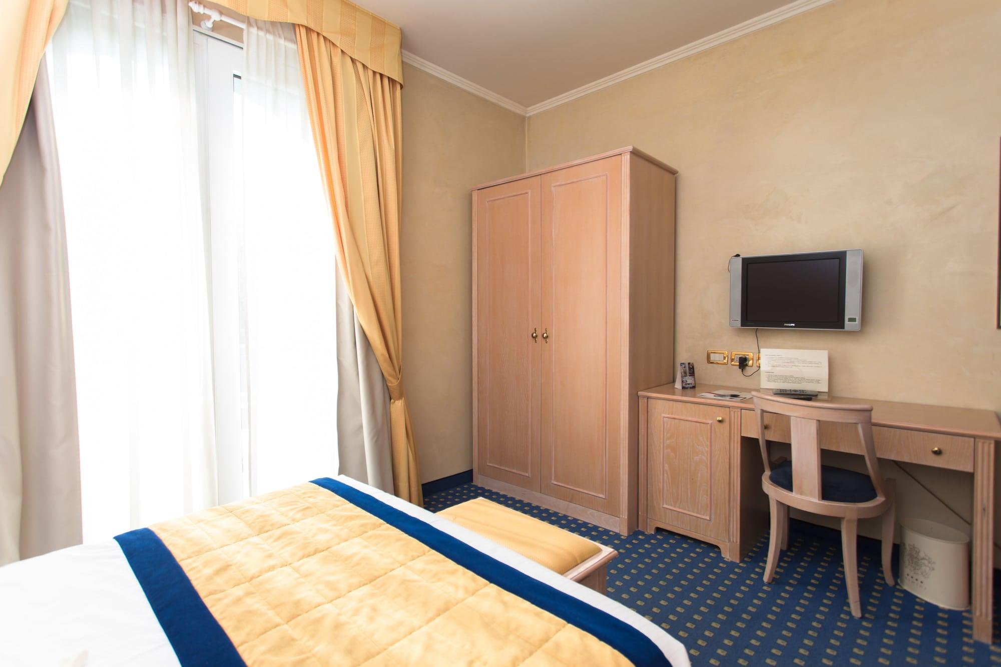 רימיני Hotel De Londres מראה חיצוני תמונה