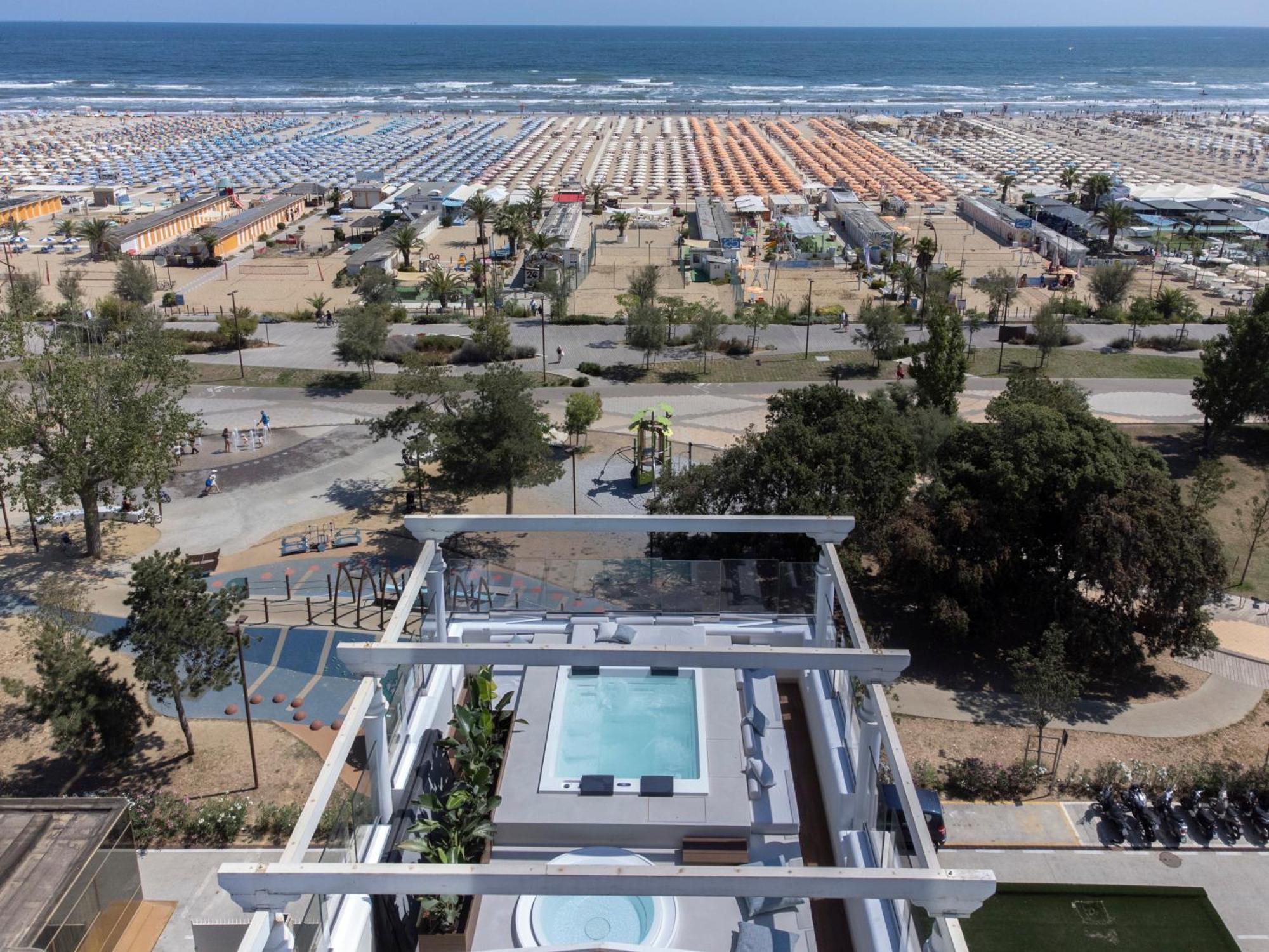 רימיני Hotel De Londres מראה חיצוני תמונה