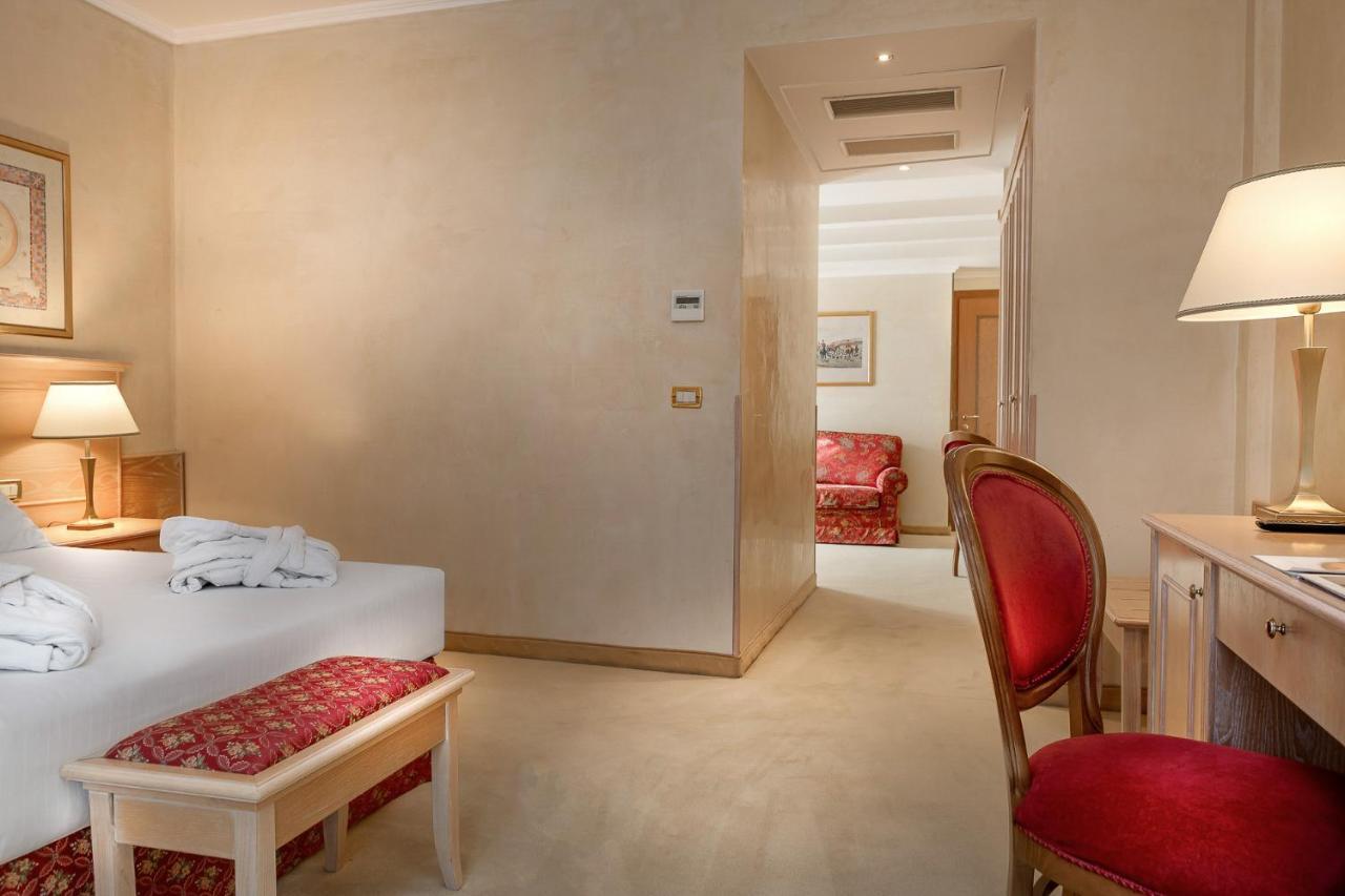 רימיני Hotel De Londres חדר תמונה
